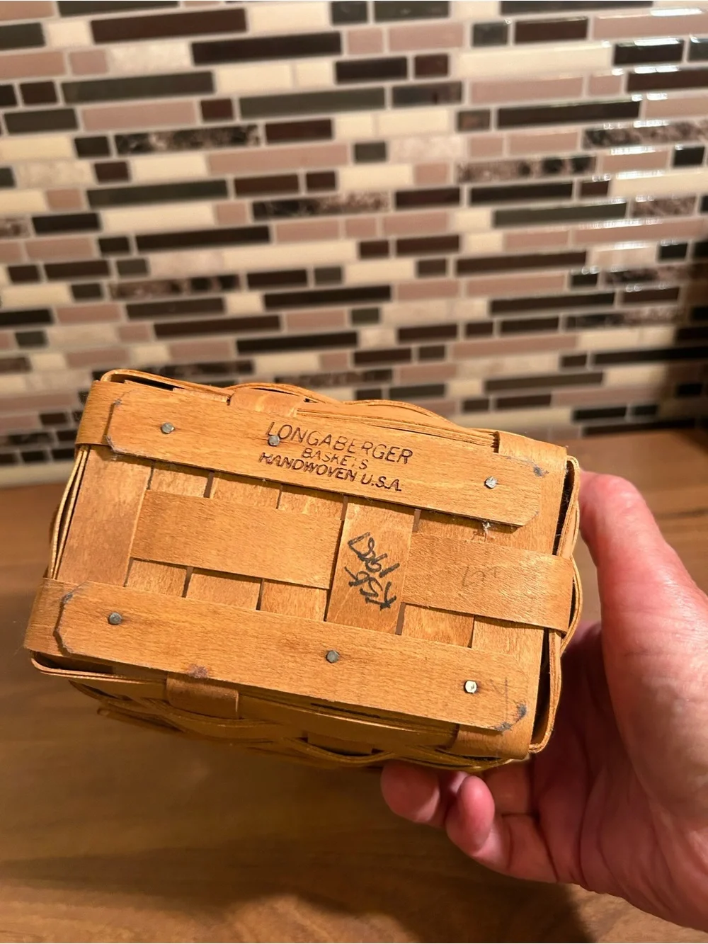 Vintage 1987 Longaberger Basket with Handle -Natural Tan